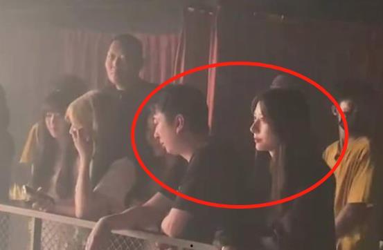 潍坊网红吃瓜事件视频,一场网络热议的幕后真相揭秘  第3张